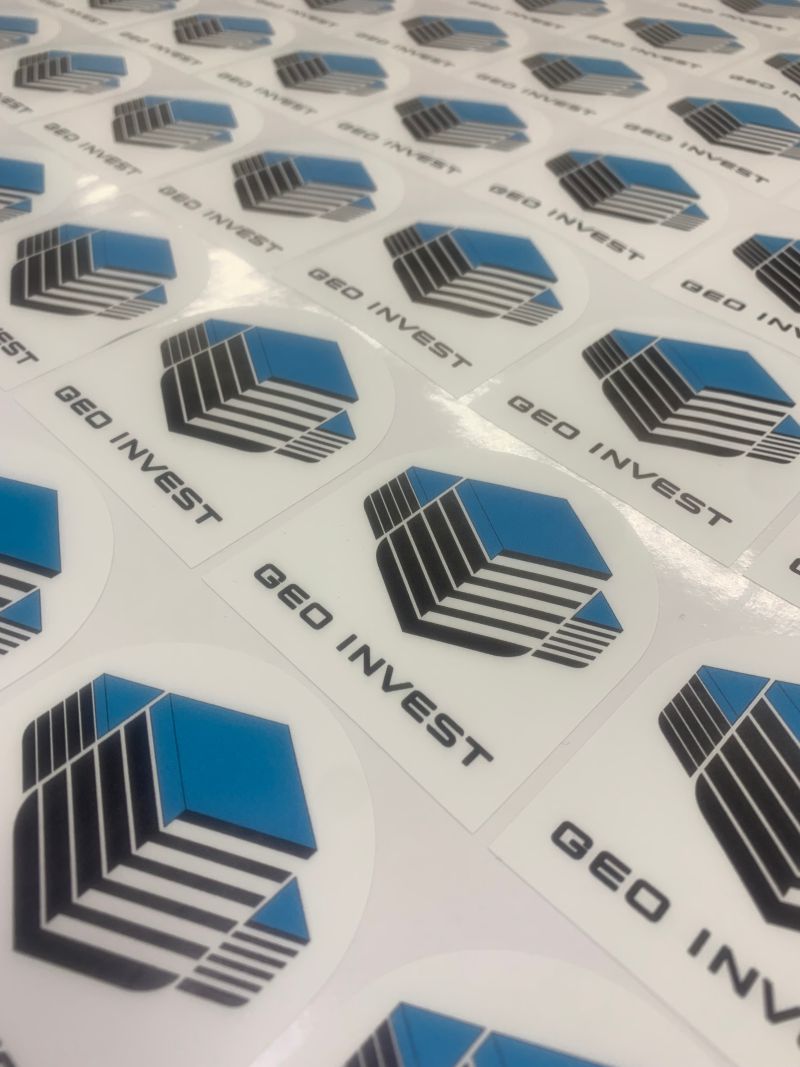Корпоративные стикеры для компании «GEO INVEST»